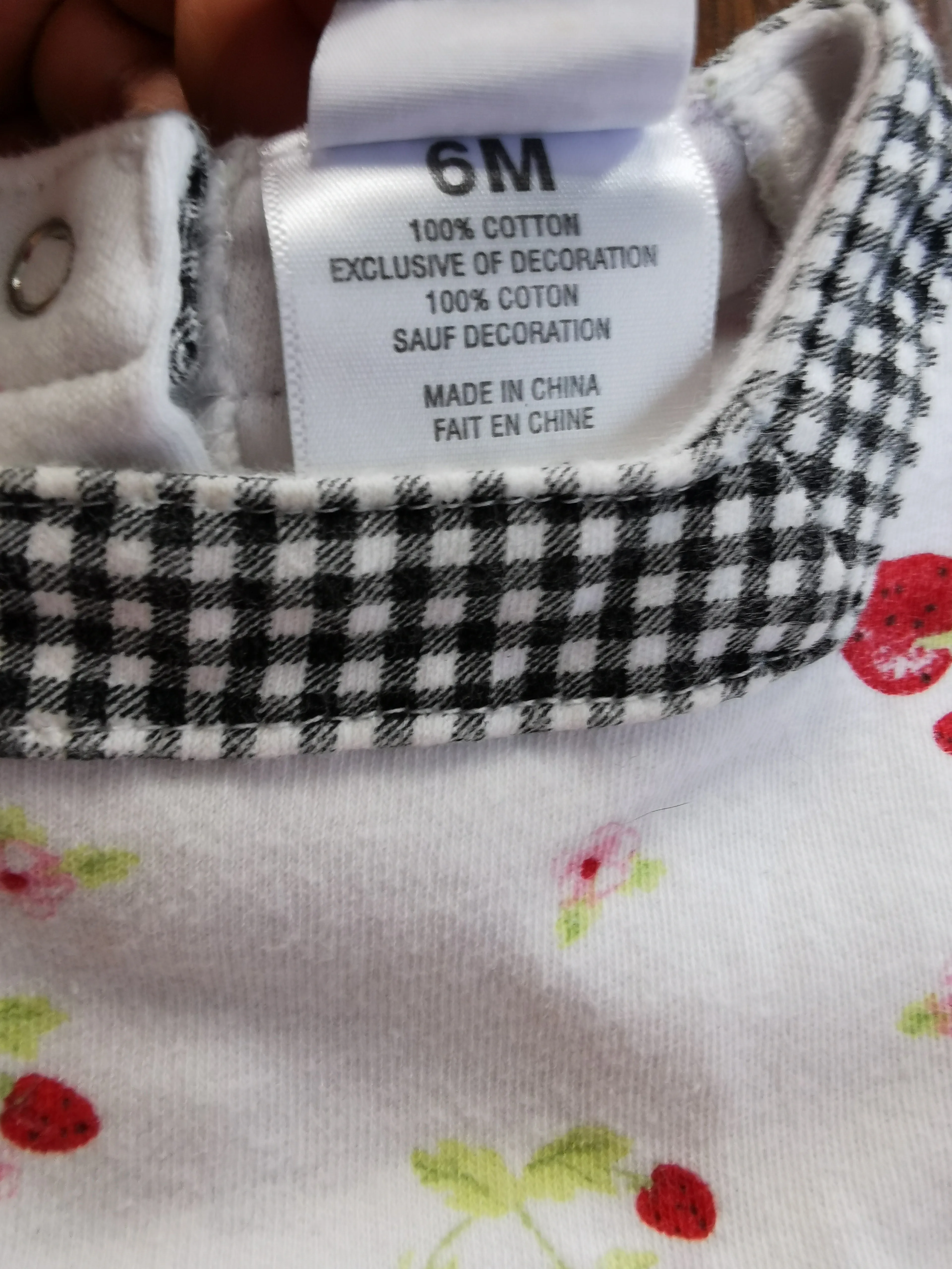 BABY GIRL SIZE 6 MONTHS - BABY V Lace & Floral Romper VGUC B38