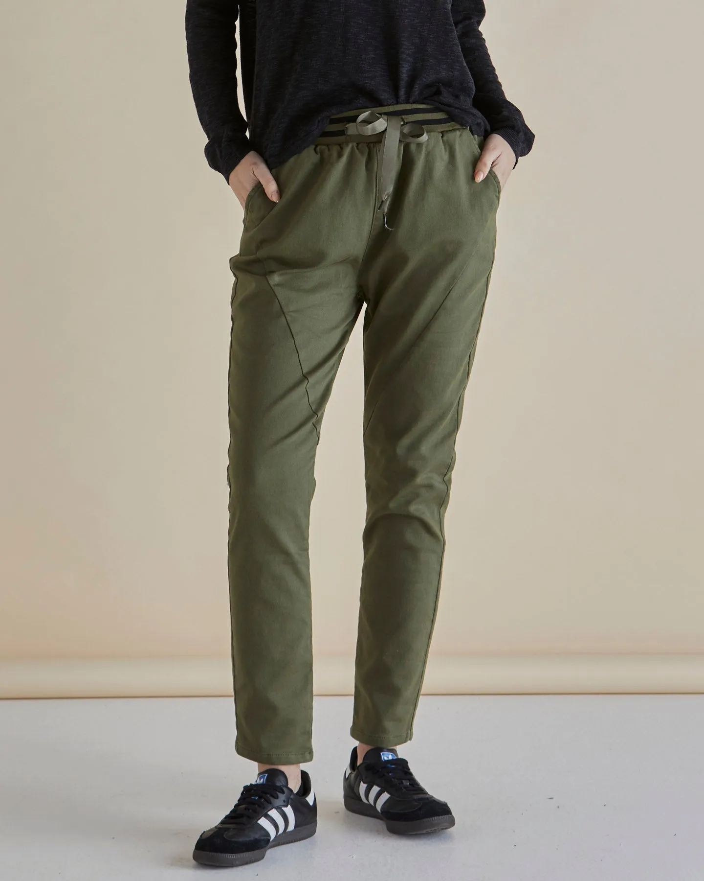 Betty Basics | Dakota Jean