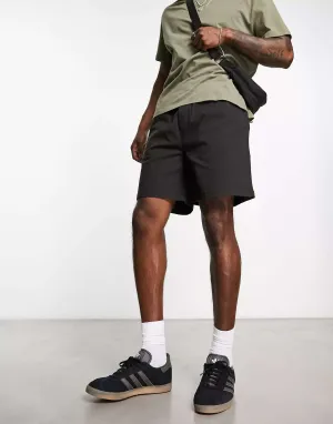 Black Pull&Bear machine gun shorts