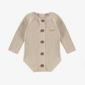 Cache-couche de maille crème à manches longues, naissance || Cream long sleeves bodysuit in knitwear, newborn