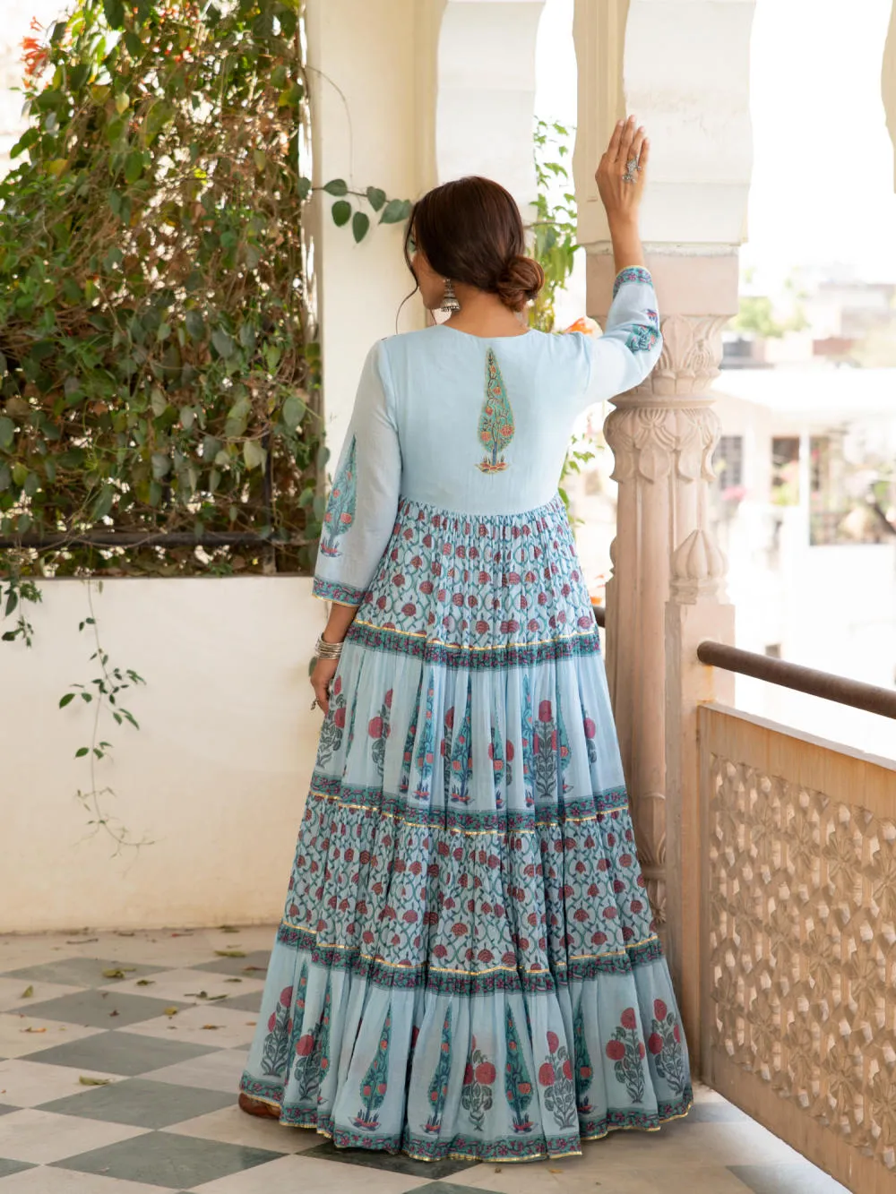Chandni firoza mughal baagh jacket set