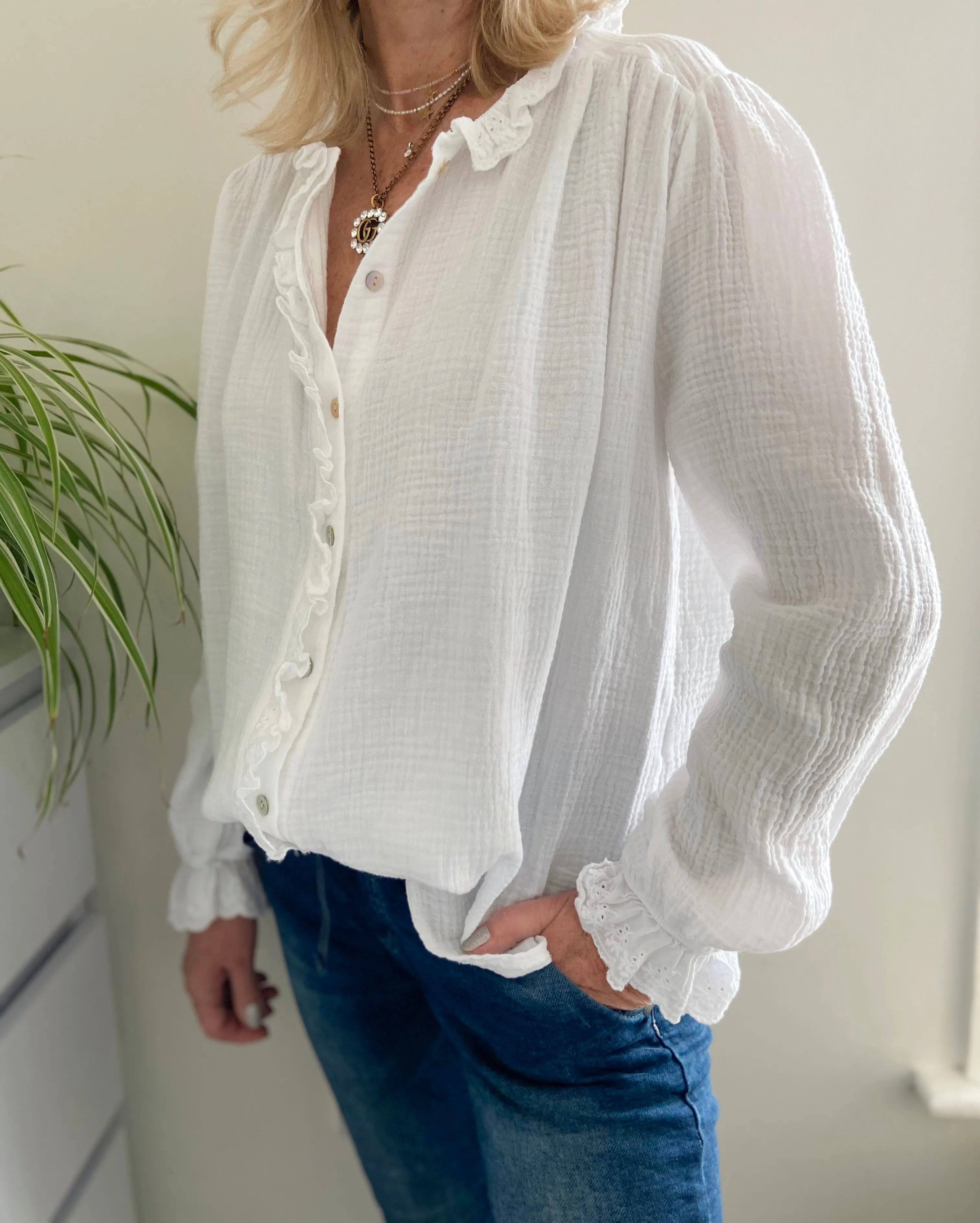 Cheesecloth Shirt in Ivory