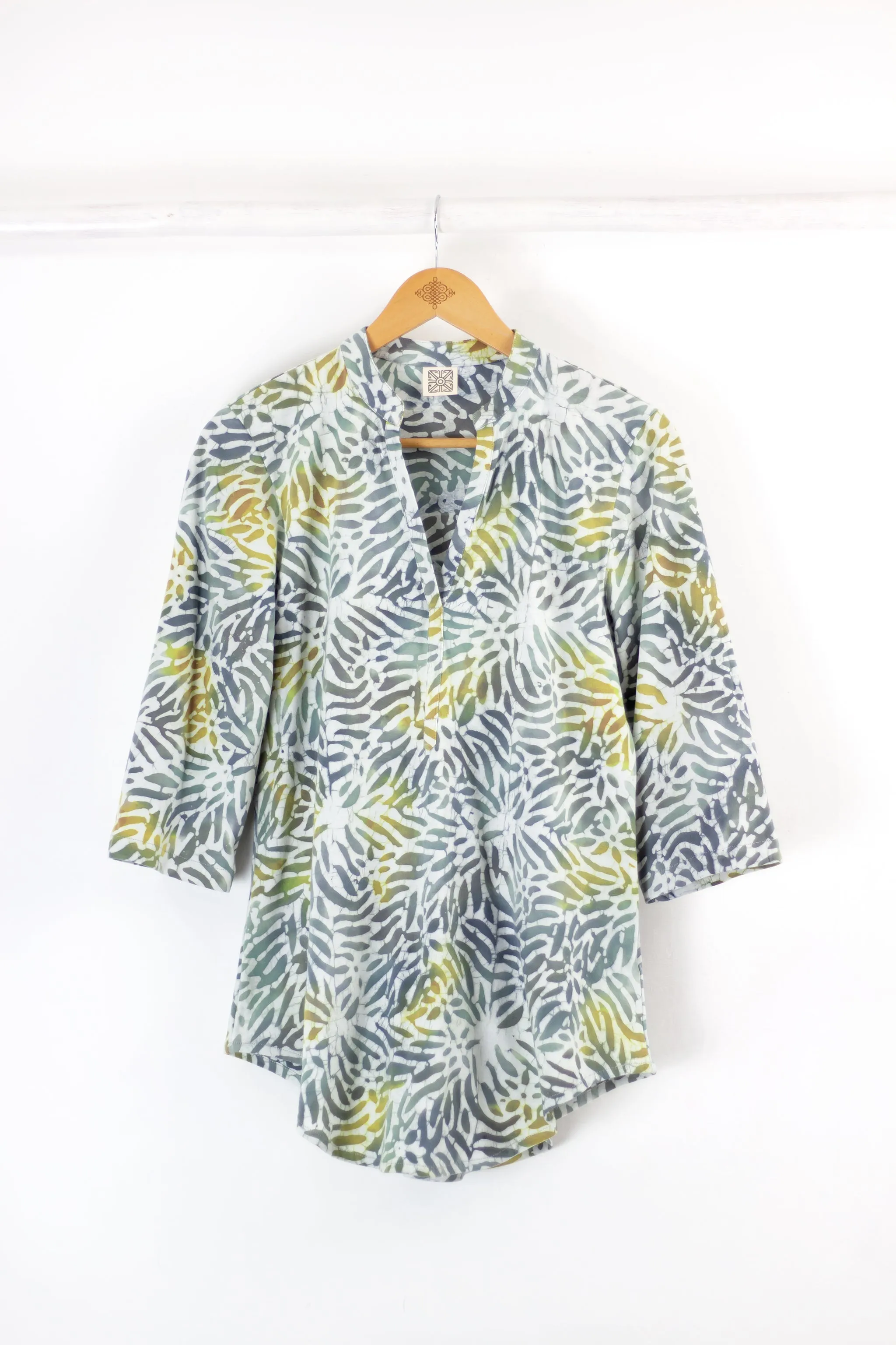 Deep V Tunic 1048 - Mingle