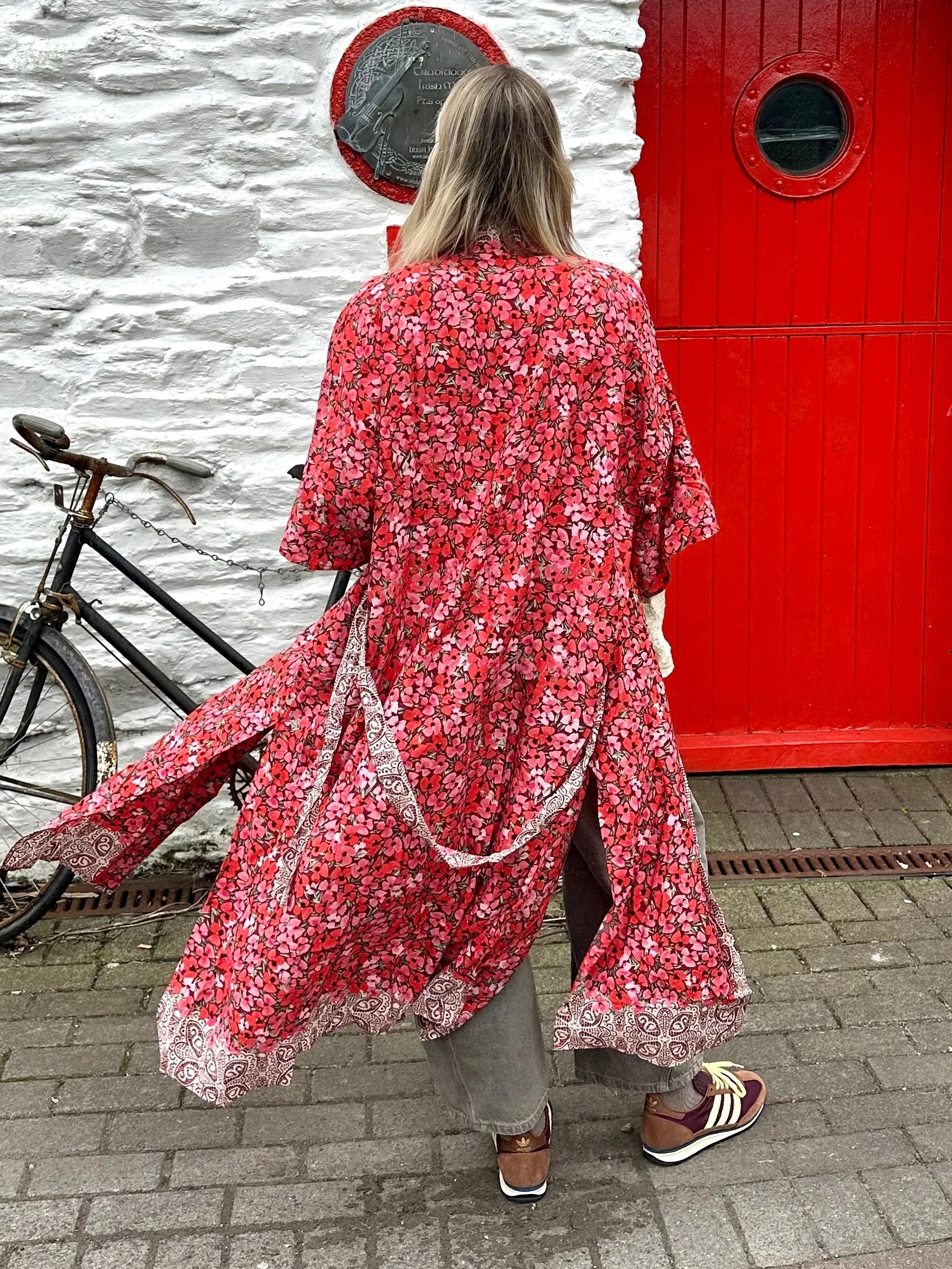Floral poppy kimono