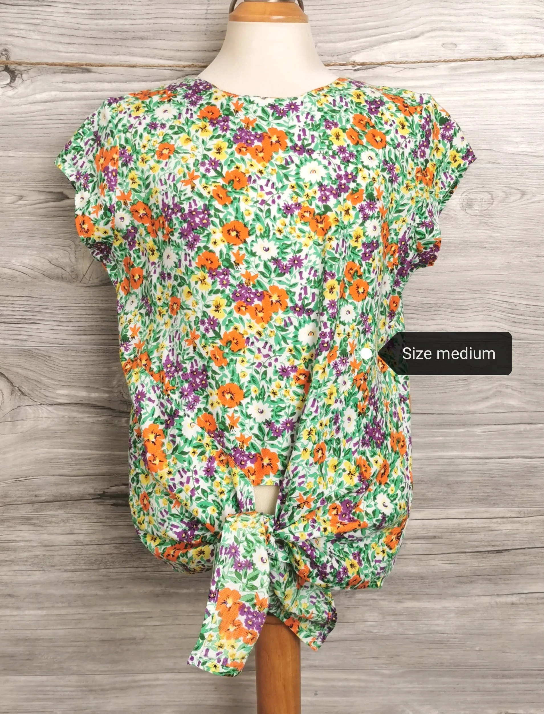 GIRL SIZE(S) MEDIUM (10 YEARS), LARGE (12 YEARS) & EXTRA LARGE (14 YEARS) - DEX Kids, Floral Bohemian Dress Top B46