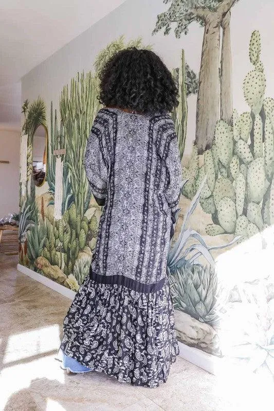 LETO Paisley Tapestry Free Flow Kimono