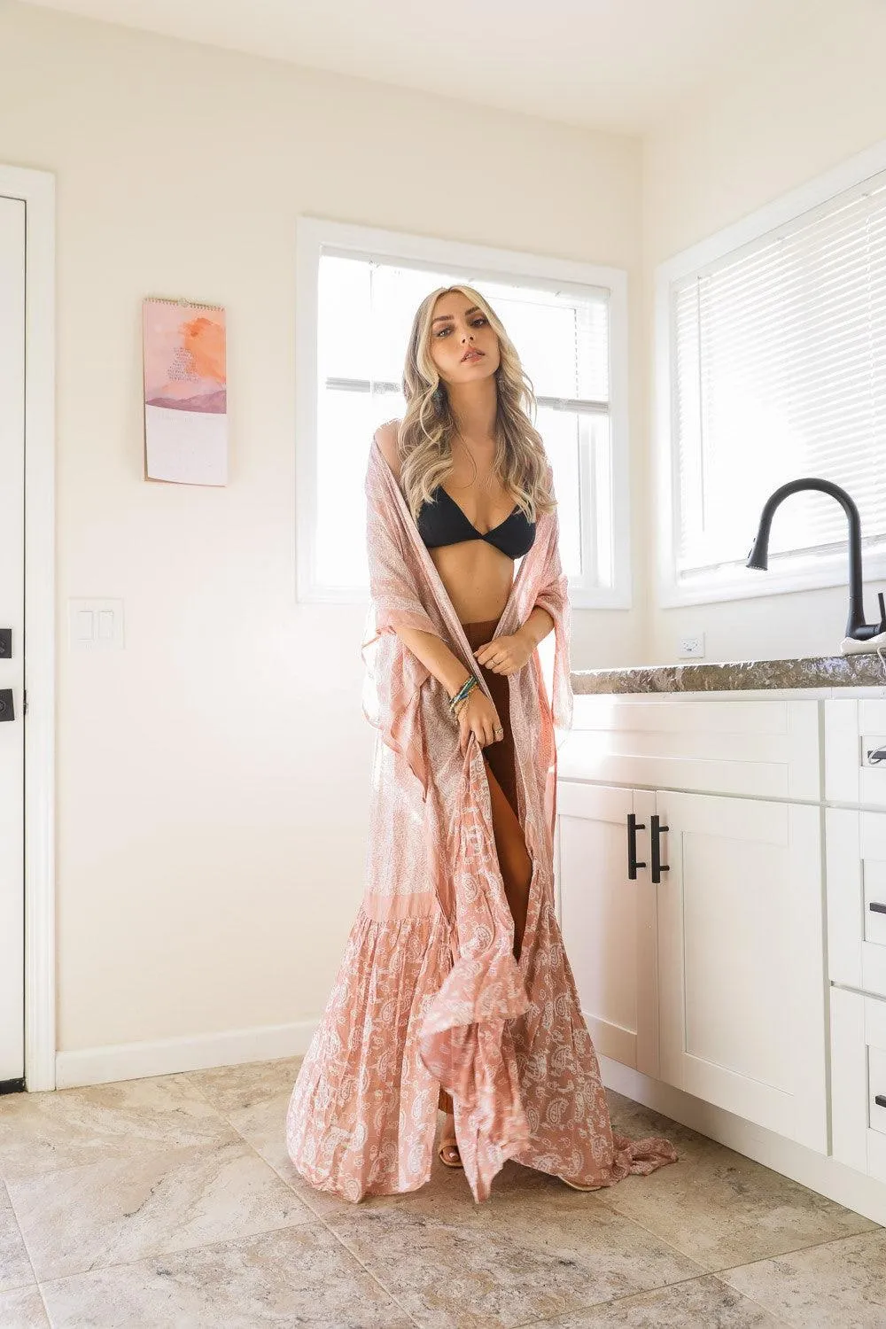 LETO Paisley Tapestry Free Flow Kimono
