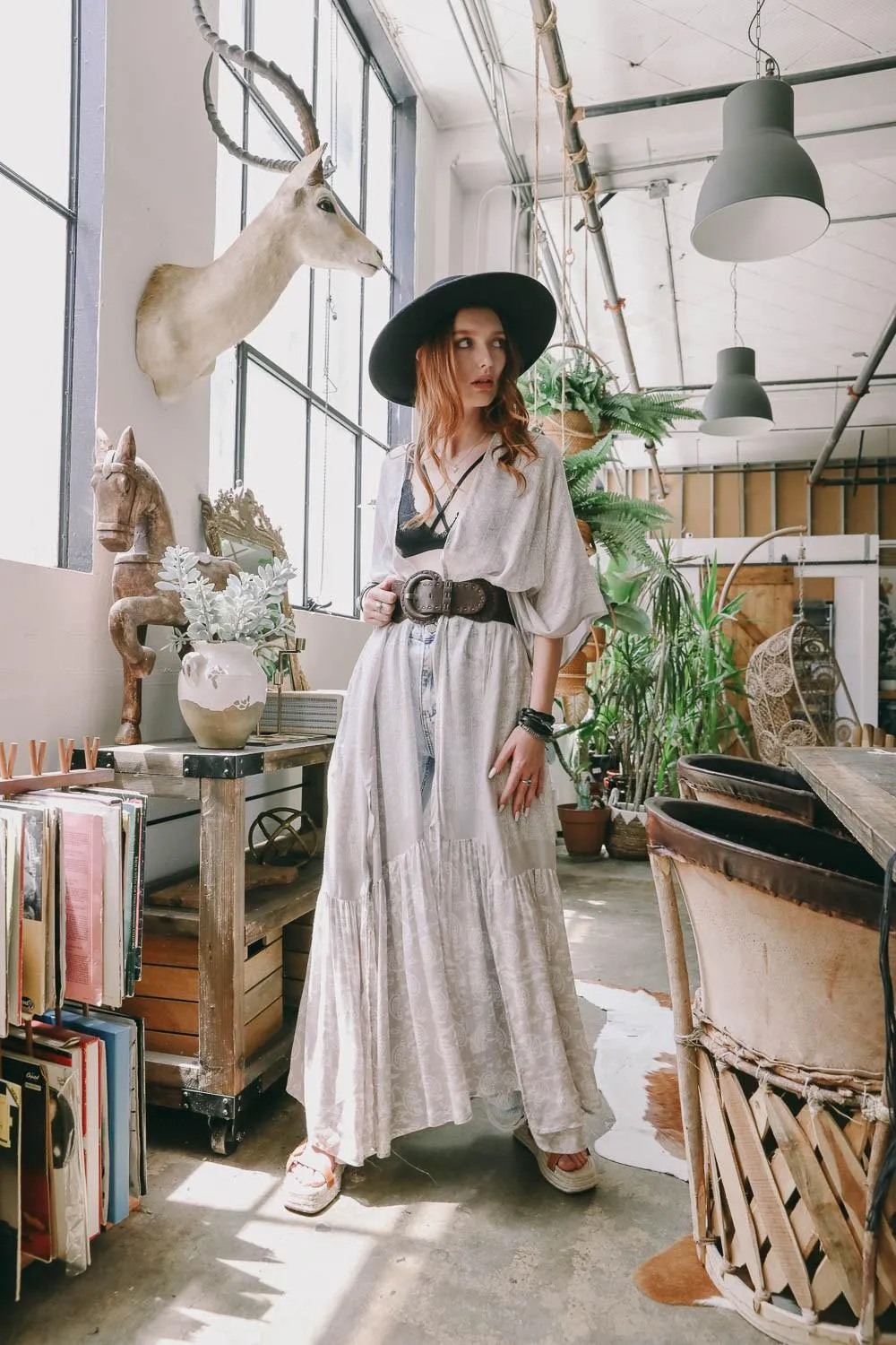 LETO Paisley Tapestry Free Flow Kimono