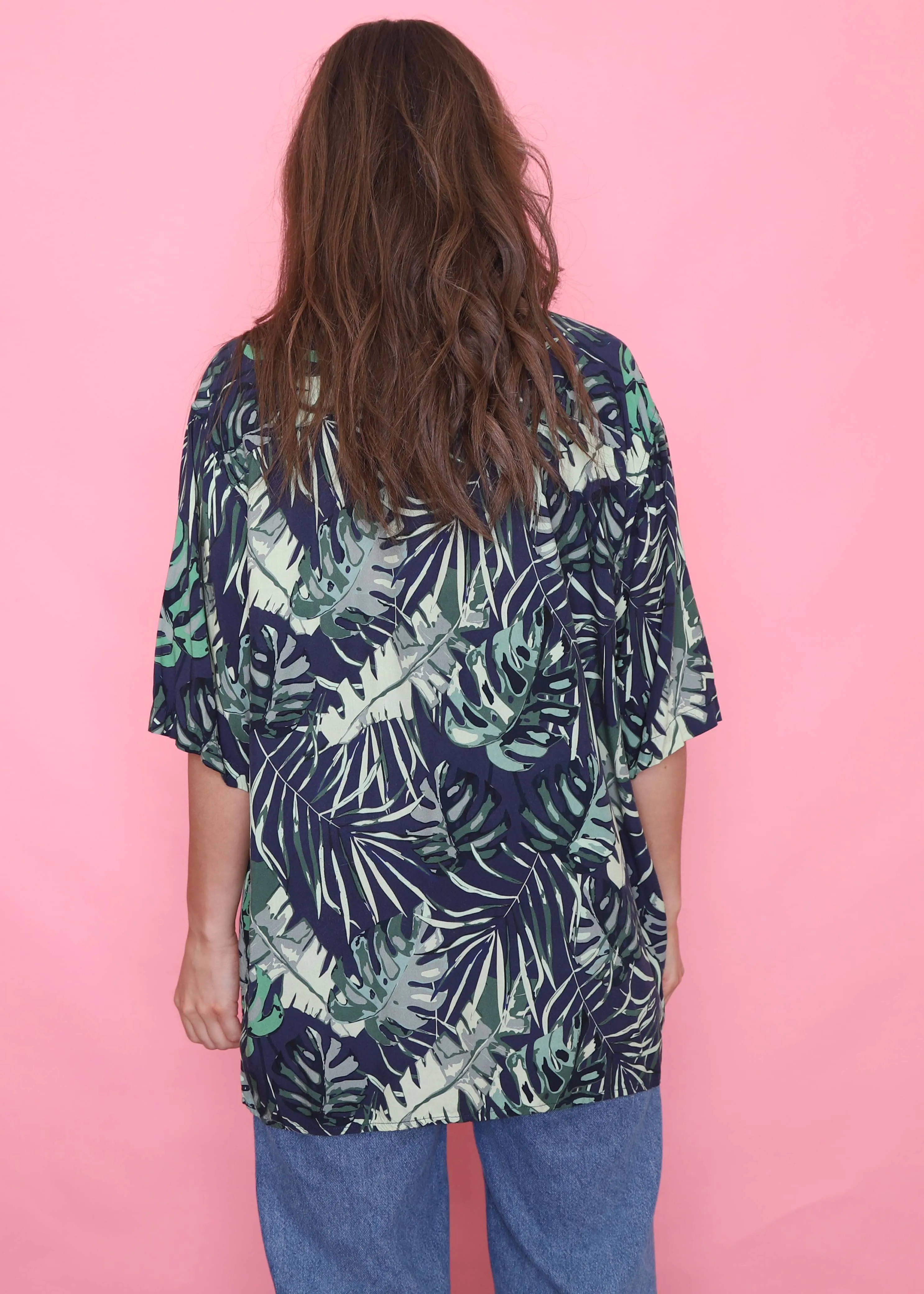 Retro Tropical Patterned Short Sleeve Shirt