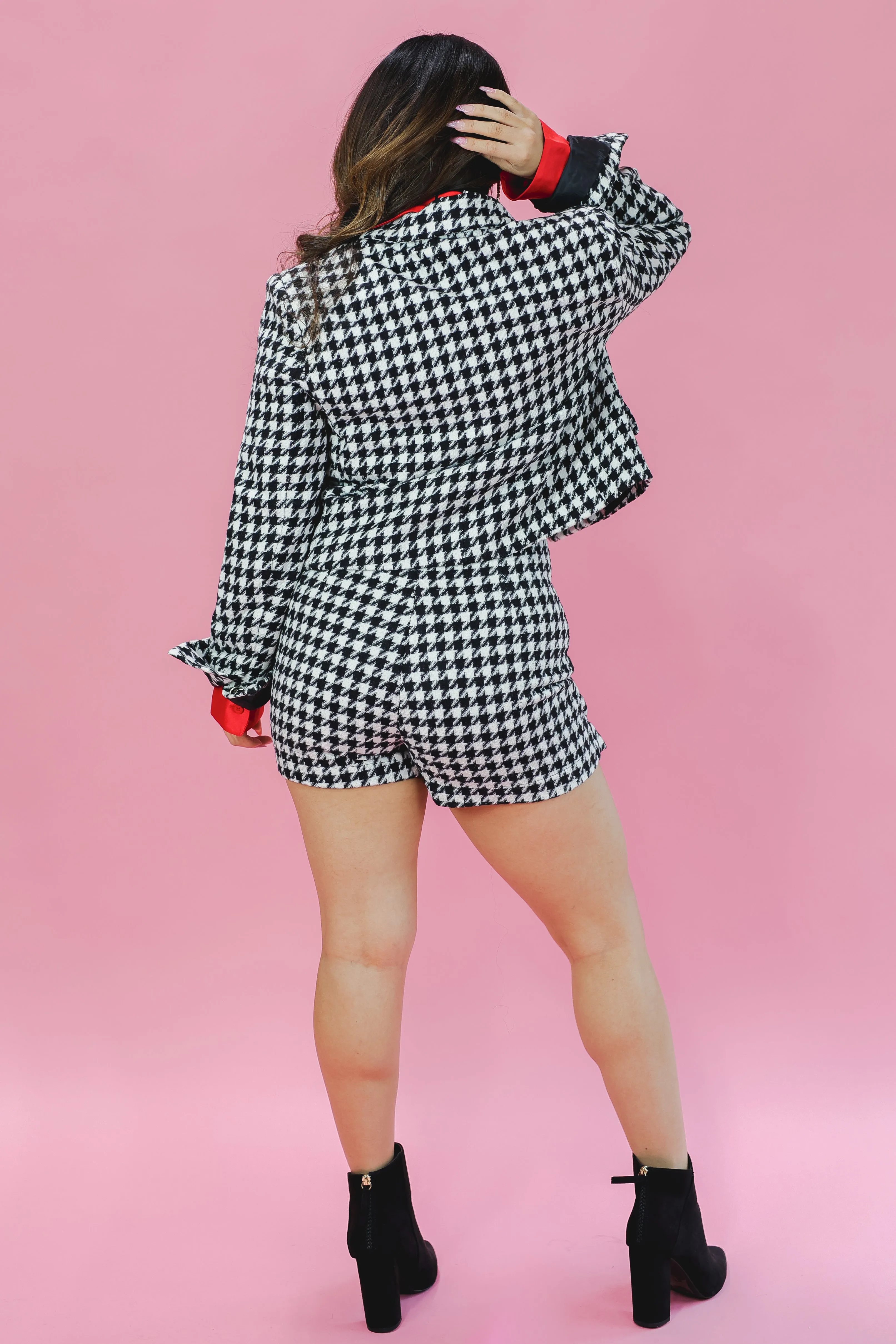Stylist Pick Houndstooth Skort In Black