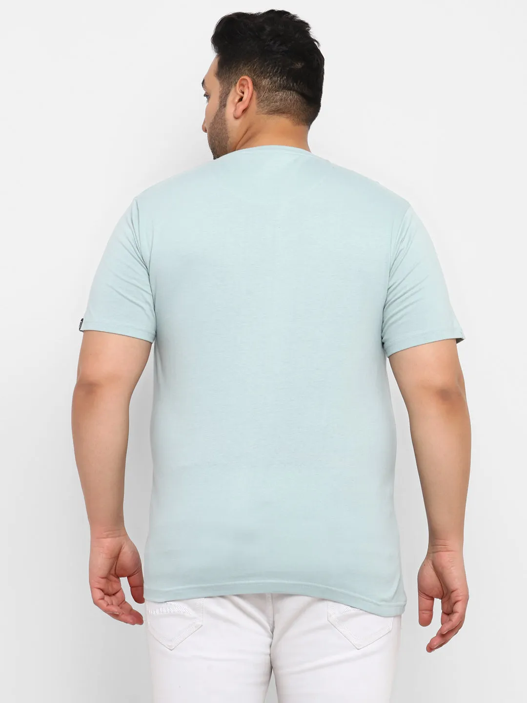 Urbano Plus Men's Light Green Graphic Printed Half Sleeve Regular Fit Cotton T-Shirt